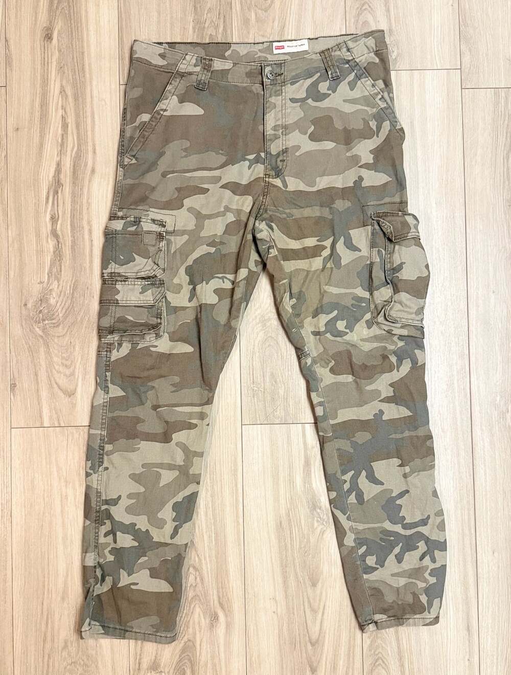 Wrangler Regular Taper Camouflage Cargo Pants